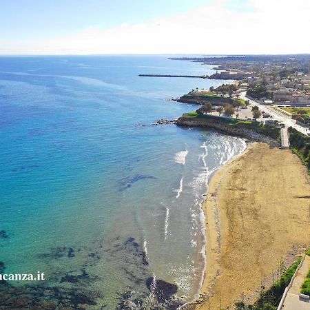 Luci Apartment Sea Beach アヴォラ エクステリア 写真