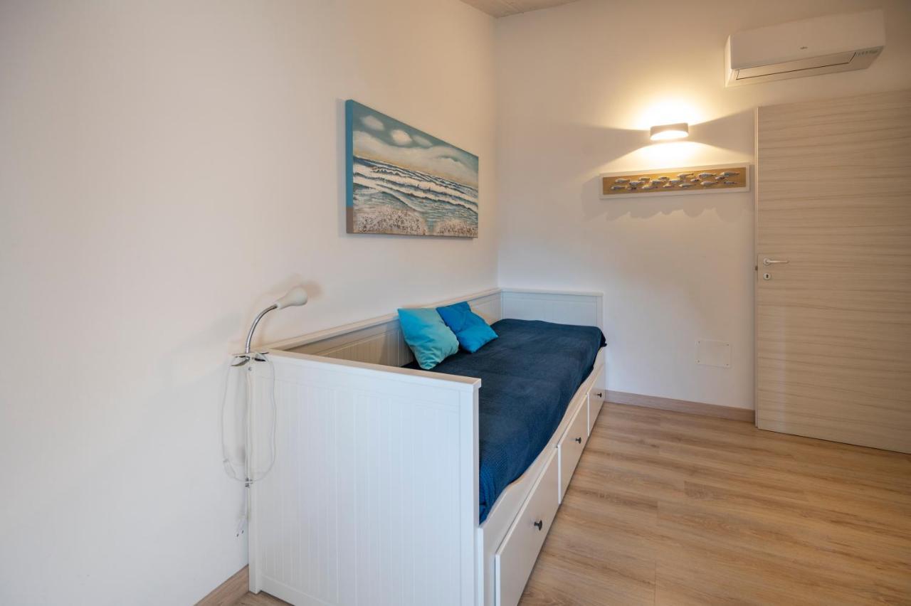 Luci Apartment Sea Beach アヴォラ エクステリア 写真